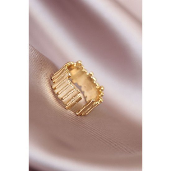 Gold Renk Metal Ayarlamalı Kadın Yüzük Gold Renk Metal Ayarlamalı Kadın Yüzük