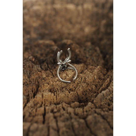 Ayarlanabilir Boynuz Tasarımlı Erkek Yüzük Ayarlanabilir Boynuz Tasarımlı Erkek Yüzük