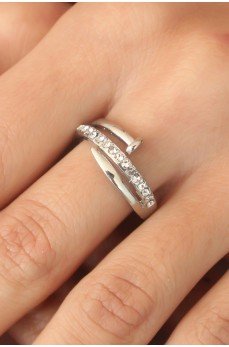 Gümüş Renk Taşlı Çivi Ayarlanabilir Kadın Yüzük