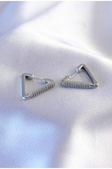 Gümüş Renk Zirkon Taşlı Üçgen Model Kadın Küpe