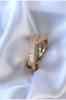 Gold Renk Zirkon Taşlı Pirinç Kadın Yüzük Gold Renk Zirkon Taşlı Pirinç Kadın Yüzük