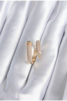 Pirinç Gold Renk Çivi Model Zirkon Taşlı Kadın Yüzük Pirinç Gold Renk Çivi Model Zirkon Taşlı Kadın Yüzük