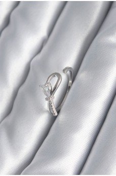 Pirinç Gümüş Renk Zirkon Taş Detay Kurdele Model Kadın Yüzük