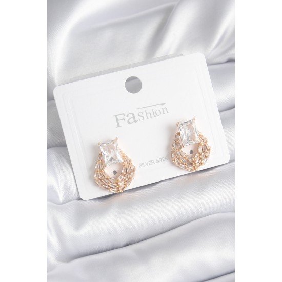 Pirinç Gold Renk Zirkon Taşlı Kadın Küpe Pirinç Gold Renk Zirkon Taşlı Kadın Küpe