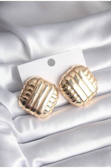 Pirinç Gold Renk İşleme Detay Kadın Küpe Pirinç Gold Renk İşleme Detay Kadın Küpe