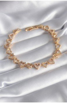 Pirinç Gold Renk Zirkon Taşlı Kalp Model VIP Seri Kadın Bileklik Pirinç Gold Renk Zirkon Taşlı Kalp Model VIP Seri Kadın Bileklik