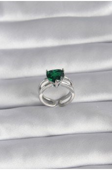 Pirinç Gümüş Renk Yeşil Zirkon Taşlı Tek Taş Model Kadın Yüzük