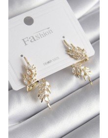 Pirinç Gold Renk Zirkon Taşlı Yaprak Model Kadın Küpe