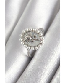 Pirinç Gümüş Renk Portre Gül Model İnci Detay Kadın Yüzük