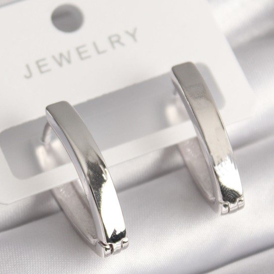 Pirinç Gümüş Renk Kadın Küpe Pirinç Gümüş Renk Kadın Küpe