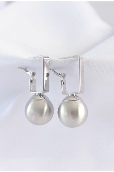 Pirinç Gümüş Renk Dikdörtgen Detay Oval Küpe