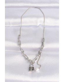 316L Çelik Zincir Gümüş Renk Zincirli Love Yazılı Kilit Kolye