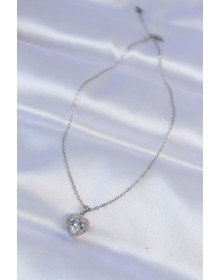 316L Çelik Zincir Gümüş Renk Zirkon Taşlı Charm Kalp Kolye