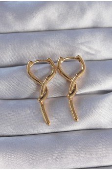 Pirinç Gold Renk Sarmal Çubuk Tasarımlı Uzun Küpe Pirinç Gold Renk Sarmal Çubuk Tasarımlı Uzun Küpe