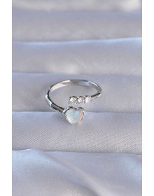 Pirinç Gümüş Renk Zirkon Taşlı Sedefli Kalp Model Ayarlanabilir Yüzük