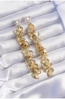 Pirinç Gold Renk Zirkon Taşlı Minimal Deniz Kabuklu Sallantılı Küpe Pirinç Gold Renk Zirkon Taşlı Minimal Deniz Kabuklu Sallantılı Küpe