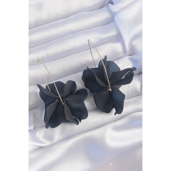 Pirinç Siyah Renkli Flora Küpe Pirinç Siyah Renkli Flora Küpe