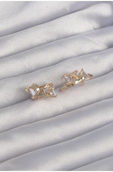 Pirinç Gold Renk İri Zirkon Taşlı Kıvrımlı Minimal Kelebekli Halka Küpe
