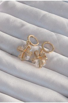 Pirinç Gold Renk İri Zirkon Taşlı Fiyonk Model Halka Küpe