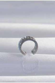 Pirinç Gümüş Renk İncili Baget Taşlı Earcuff Küpe Pirinç Gümüş Renk İncili Baget Taşlı Earcuff Küpe