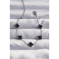 316L Çelik Baby Boy Gümüş Renk Siyah Mineli Yonca Bileklik 316L Çelik Baby Boy Gümüş Renk Siyah Mineli Yonca Bileklik