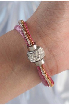 Pembe Renk Zirkon Taşlı Püskül Detay Deri Çoklu Bileklik