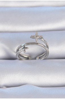 Pirinç Gümüş Renk Zirkon Taşlı Yıldız Model Kadın Yüzük