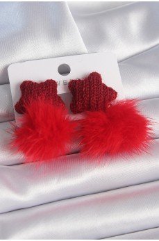 Kırmızı Renk Tüylü Yıldız Ponpon Model Kadın Küpe