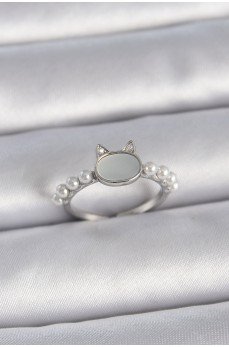 Pirinç Gümüş Renk Ayarlanabilir Beyaz Mineli Kedi Model İnci Detay Kadın Yüzük Pirinç Gümüş Renk Ayarlanabilir Beyaz Mineli Kedi Model İnci Detay Kadın Yüzük