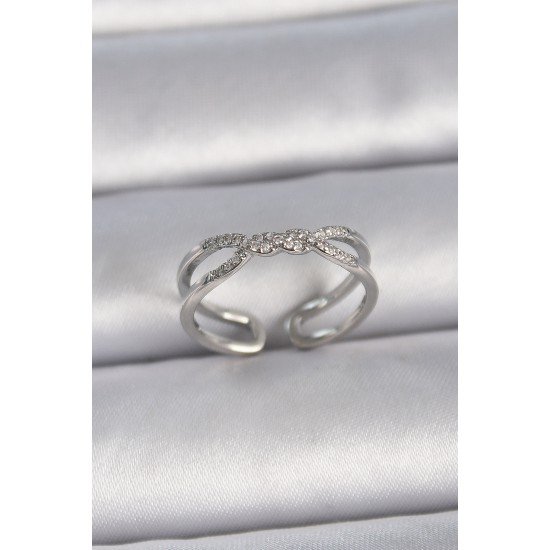 Pirinç Gümüş Renk Ayarlanabilir Zirkon Taşlı Sarmal Model Kadın Yüzük Pirinç Gümüş Renk Ayarlanabilir Zirkon Taşlı Sarmal Model Kadın Yüzük