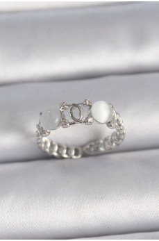 Pirinç Gümüş Renk Ayarlanabilir Zirkon Taşlı Beyaz Mineli Birleşik Halka Model Kadın Yüzük