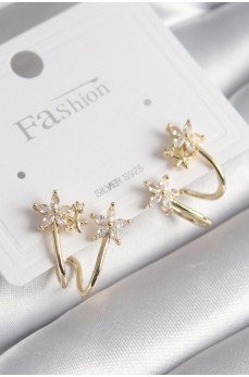 Pirinç Gold Renk Zirkon Taşlı Çiçek Model Kadın Küpe