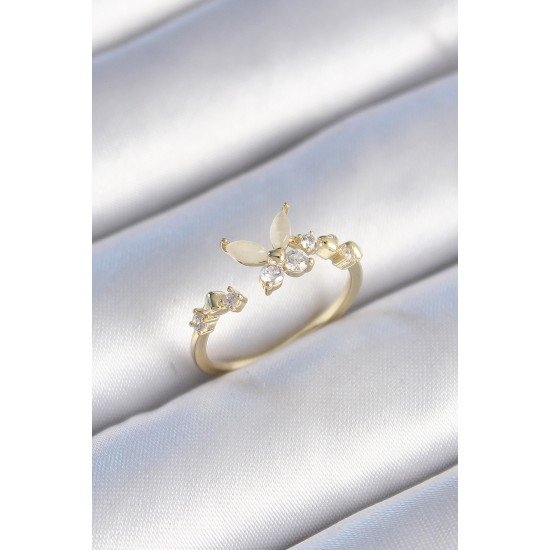 Pirinç Gold Renk Zirkon Taş Detaylı Beyaz Mineli Kelebek Model Kadın Yüzük Pirinç Gold Renk Zirkon Taş Detaylı Beyaz Mineli Kelebek Model Kadın Yüzük