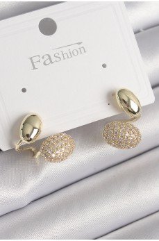 Pirinç Gold Renk Zirkon Taşlı Bombeli Model Kadın Küpe Pirinç Gold Renk Zirkon Taşlı Bombeli Model Kadın Küpe