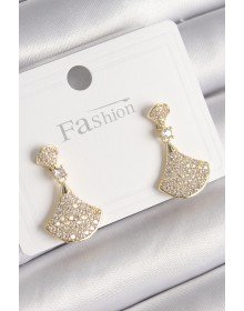 Pirinç Gold Renk Zirkon Taşlı Motif Model Kadın Küpe