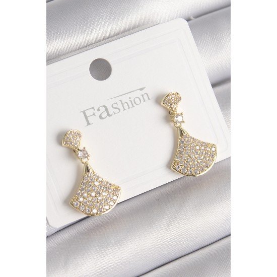Pirinç Gold Renk Zirkon Taşlı Motif Model Kadın Küpe Pirinç Gold Renk Zirkon Taşlı Motif Model Kadın Küpe