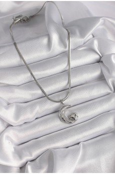 316L Çelik Gümüş Renk İtalyan Zincir Zirkon Taşlı Halil Figür Kalp Detay Kadın Kolye 316L Çelik Gümüş Renk İtalyan Zincir Zirkon Taşlı Halil Figür Kalp Detay Kadın Kolye