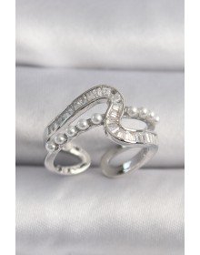 Pirinç Gümüş Renk Zirkon Taşlı İnci Detay VIP Seri Kadın Yüzük
