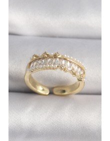 Pirinç Gold Renk Zirkon Taşlı İnci Detay VIP Seri Kadın Yüzük