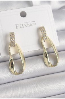 Pirinç Zirkon Taşlı Sallantı Kadın Küpe Pirinç Zirkon Taşlı Sallantı Kadın Küpe