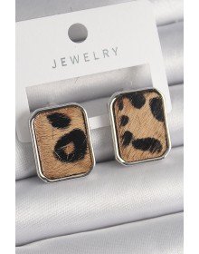 Pirinç Gümüş Renk Leopar Desenli Kare Model Kadın Küpe