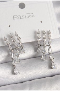 Pirinç Gümüş Renk Zirkon Taşlı Yağmur Model Kadın Küpe