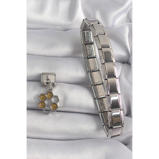 316L Çelik Gümüş Renk Sallantı Simli Bal Beteği Model Nomination Charm 316L Çelik Gümüş Renk Sallantı Simli Bal Beteği Model Nomination Charm