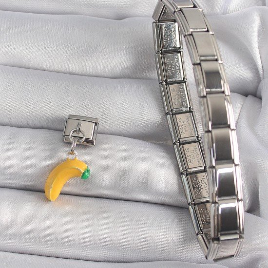316L Çelik Gümüş Renk Sallantı Muz Model Nomination Charm 316L Çelik Gümüş Renk Sallantı Muz Model Nomination Charm