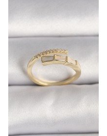 Pirinç Gold Renk Zirkon Taş Detaylı Yılan Model Ayarlanabilir Yüzük