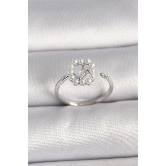 Pirinç Gümüş Renk Zirkon Taş Detaylı İncili Ayarlanabilir Yüzük Pirinç Gümüş Renk Zirkon Taş Detaylı İncili Ayarlanabilir Yüzük