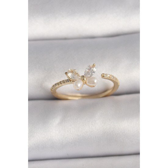 Pirinç Gold Renk Zirkon Taşlı Kelebek Mode İnci Detay Ayarlanabilir Yüzük Pirinç Gold Renk Zirkon Taşlı Kelebek Mode İnci Detay Ayarlanabilir Yüzük