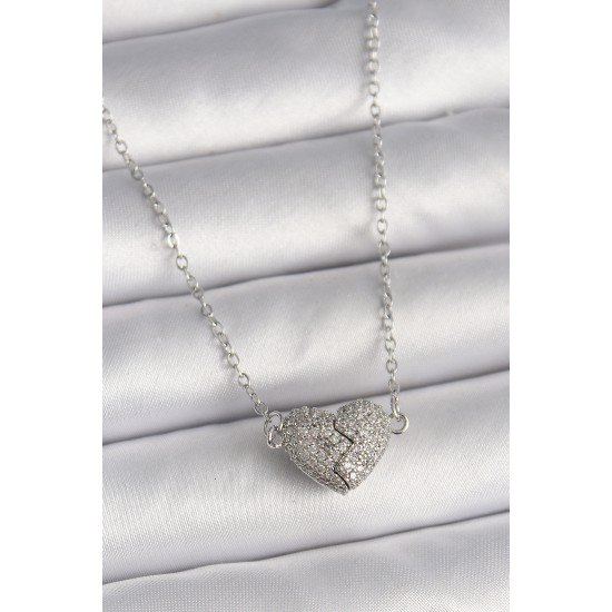 316L Çelik Gümüş Renk Zirkon Taşlı Mıknatıslı Kalp Model Kadın Kolye