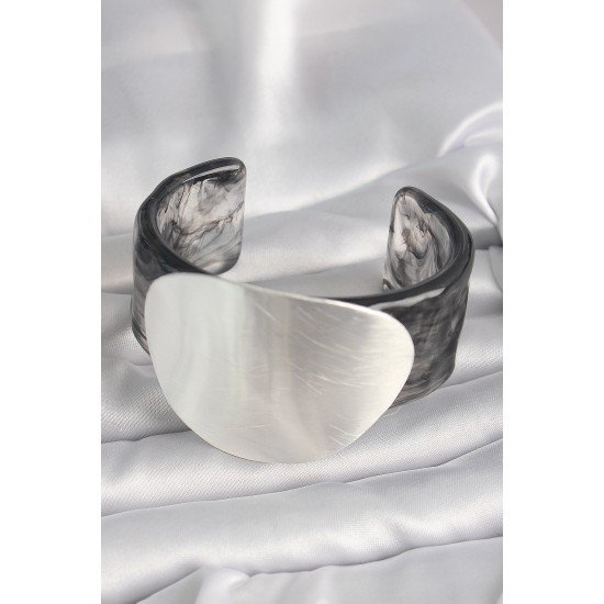 Siyah Mermer Desen Akrilik Pilastik Gümüş Plaka Model Vintage Kadın Bilezik Siyah Mermer Desen Akrilik Pilastik Gümüş Plaka Model Vintage Kadın Bilezik