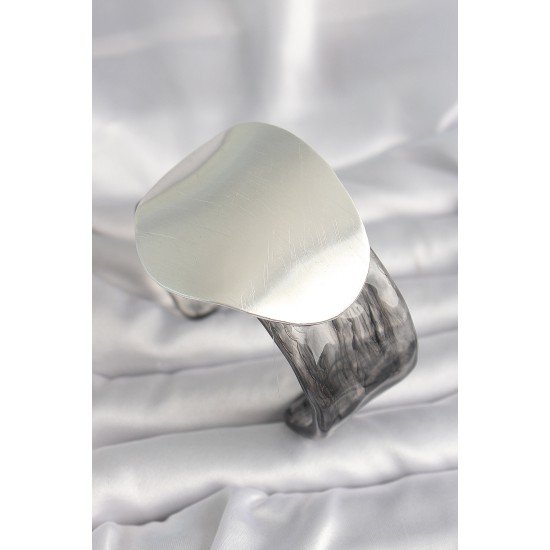 Siyah Mermer Desen Akrilik Pilastik Gümüş Plaka Model Vintage Kadın Bilezik Siyah Mermer Desen Akrilik Pilastik Gümüş Plaka Model Vintage Kadın Bilezik